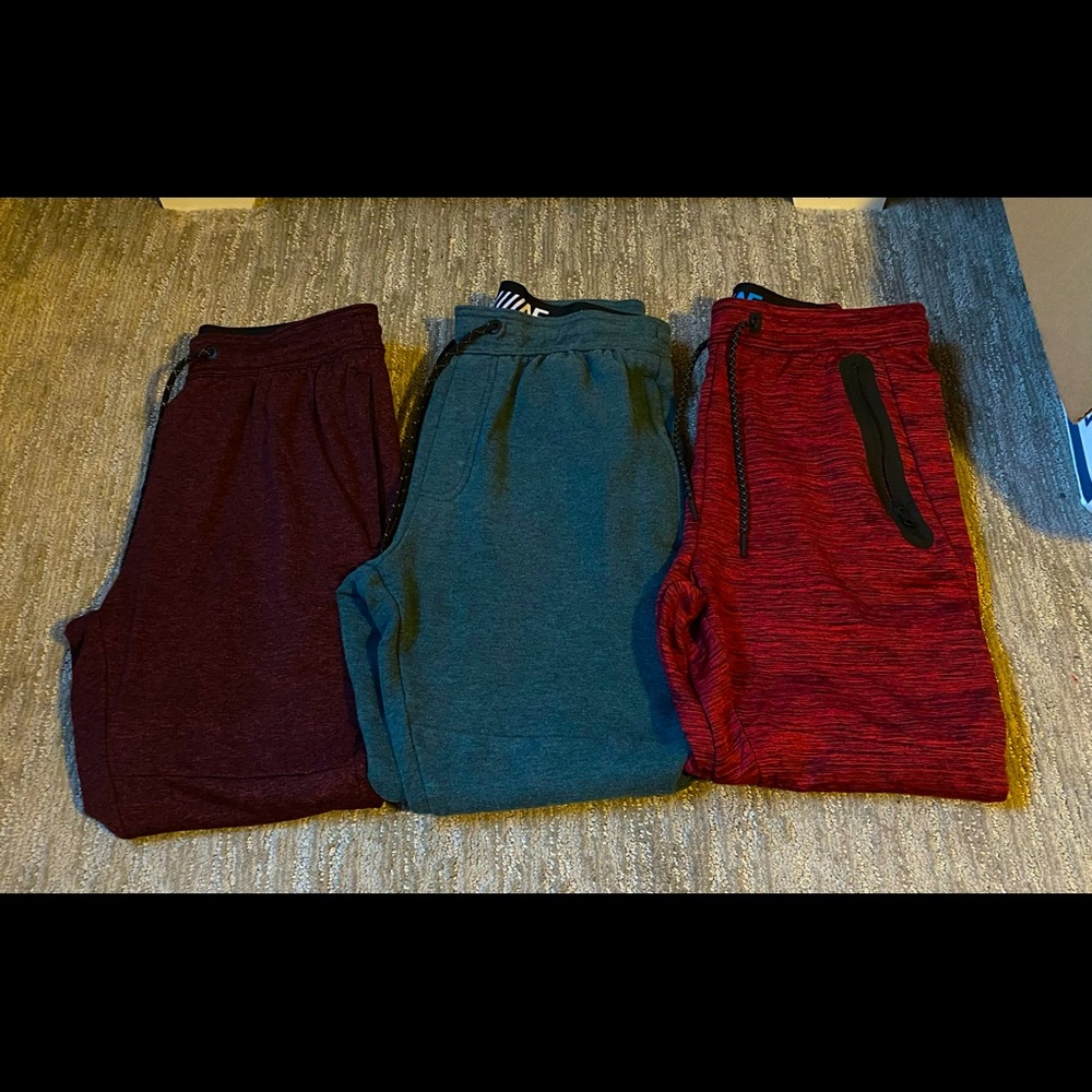 Boy’s AE Small Sweatpants